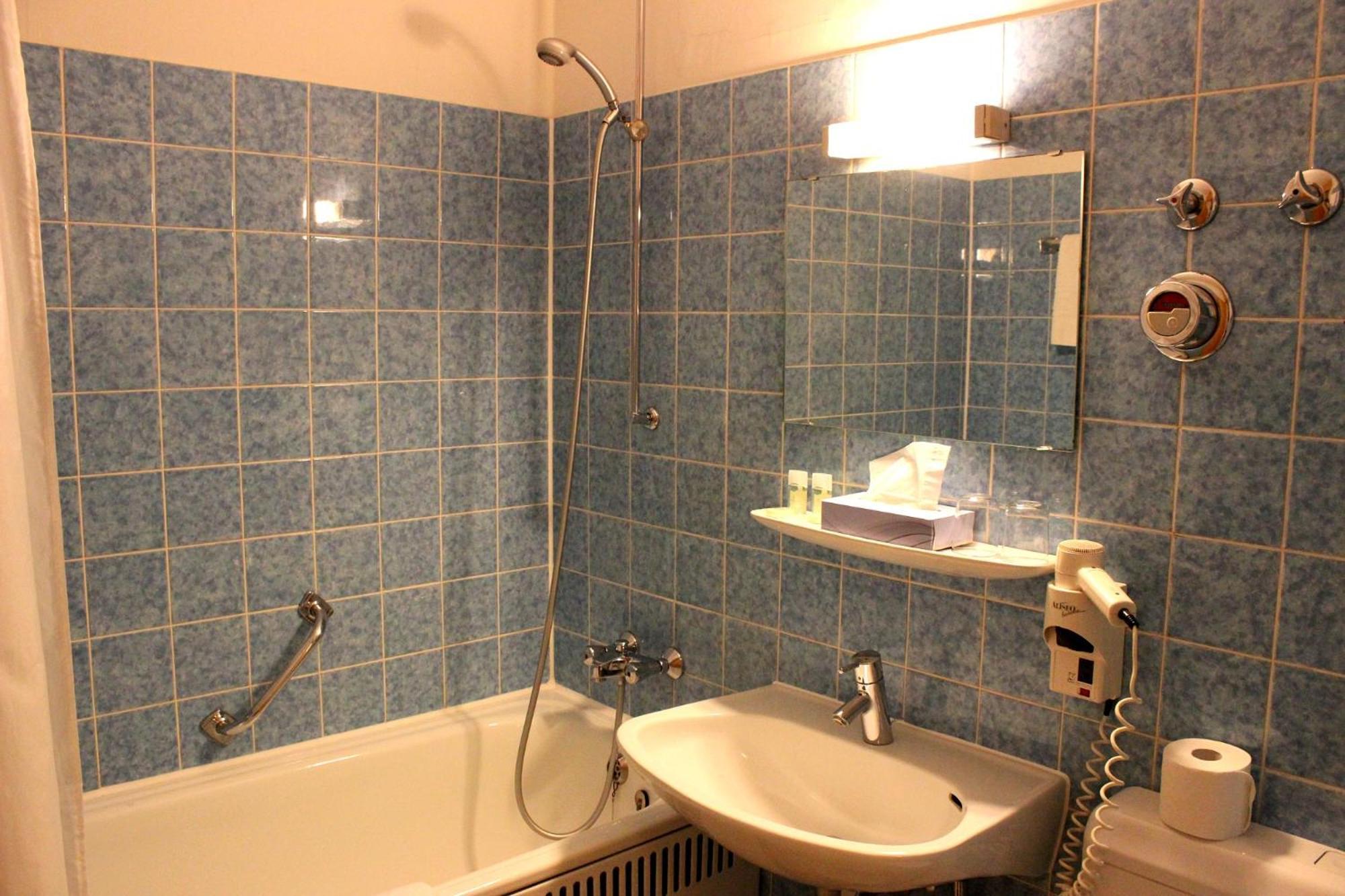 Gaestehaus Sophienstrasse Stuttgart Buitenkant foto